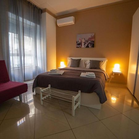 Bed and Breakfast Antichi Profumi Катанія Екстер'єр фото